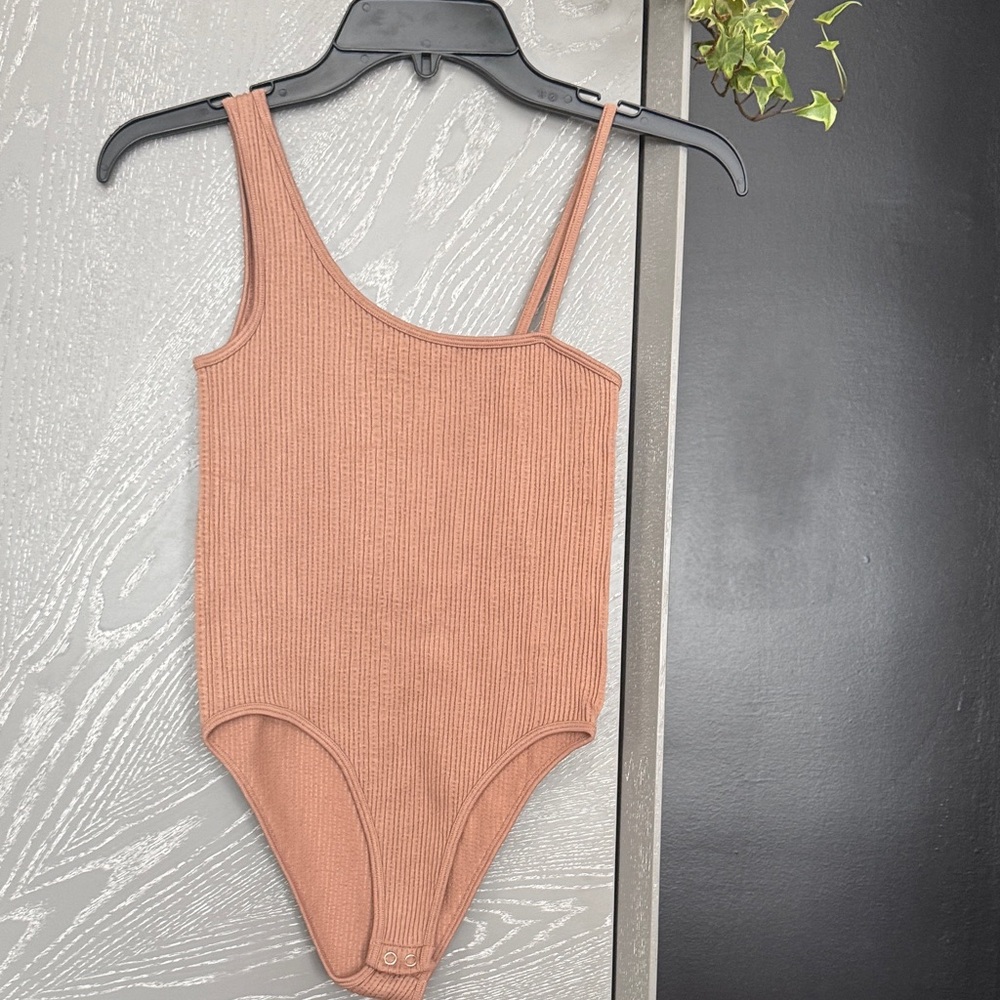 Forever 21 Tan Ribbed Bodysuit